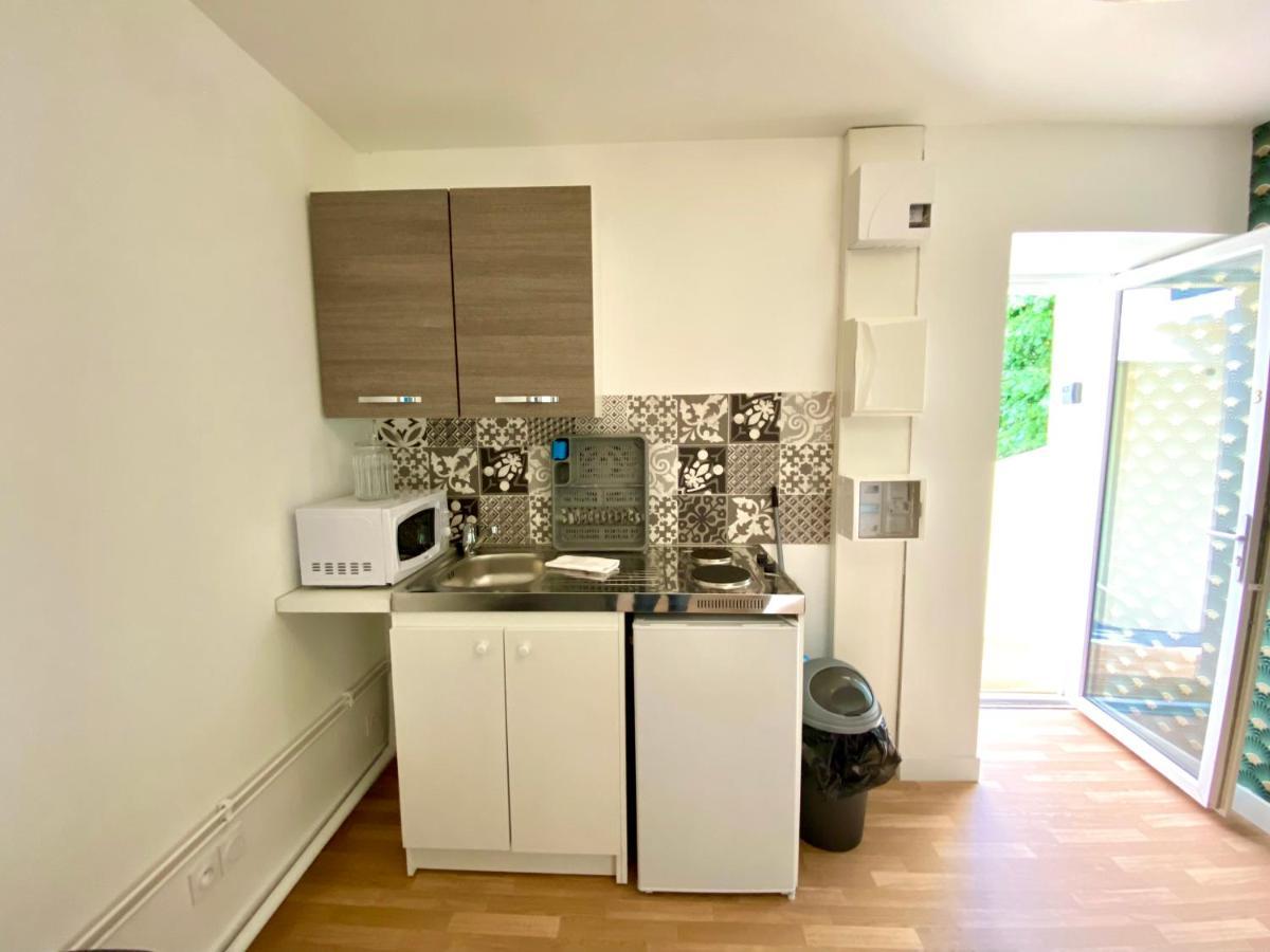 Bienvenue Chez Vous, Deplacement Pro Mondeville  Exteriör bild