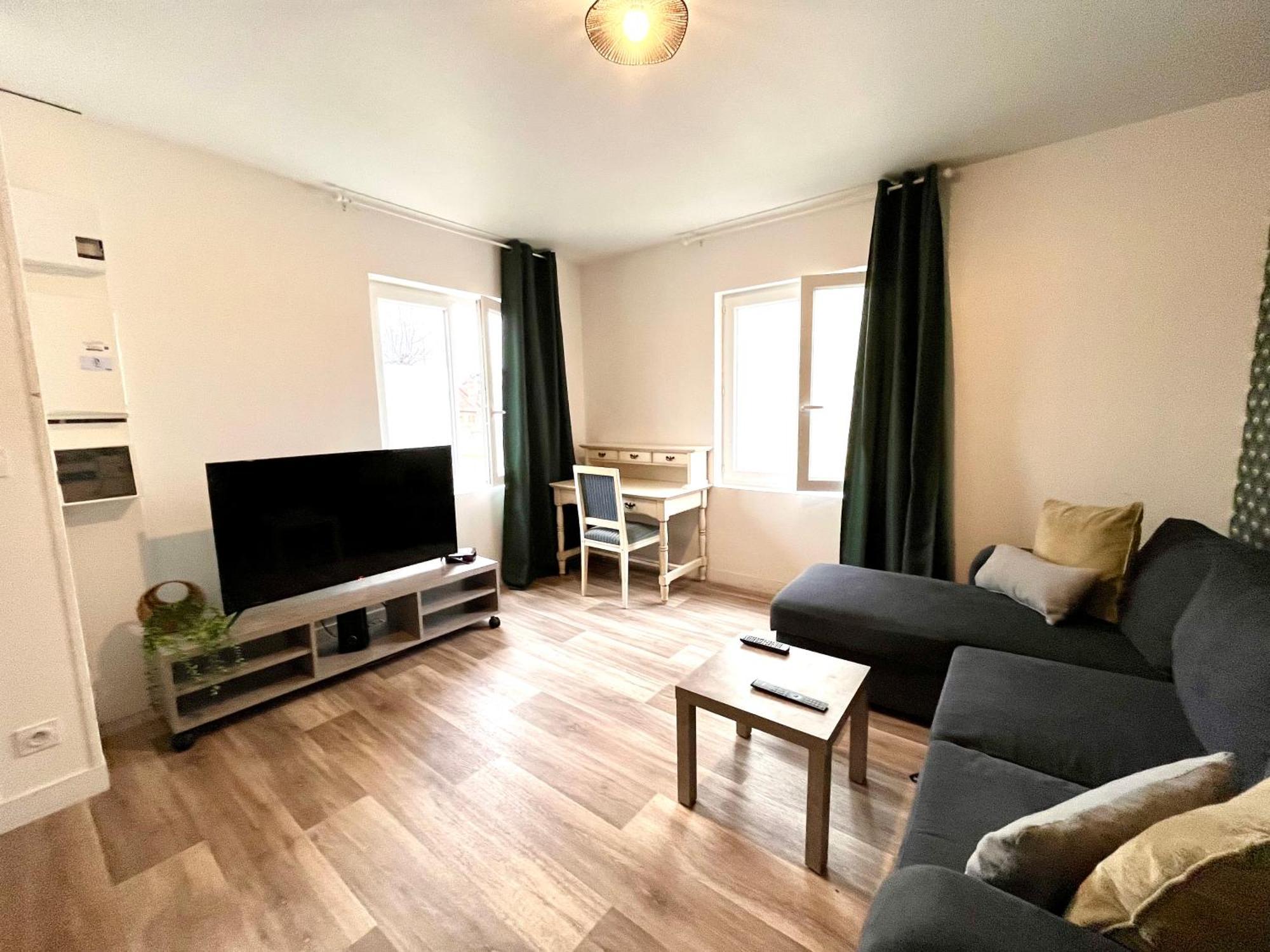 Bienvenue Chez Vous, Deplacement Pro Mondeville  Exteriör bild